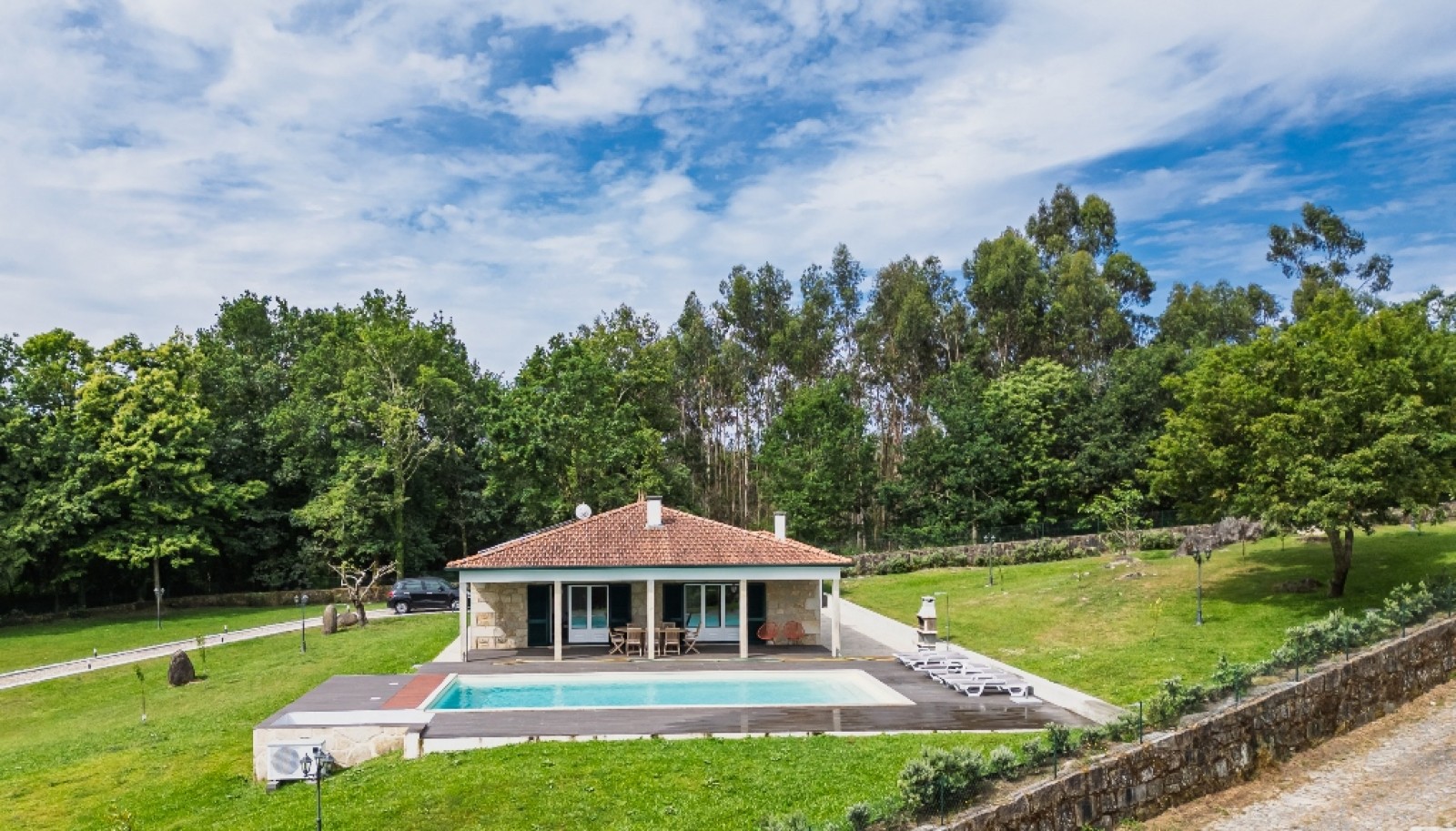 Moradia V3, com jardim e piscina, em Paredes de Coura, Portugal_328322