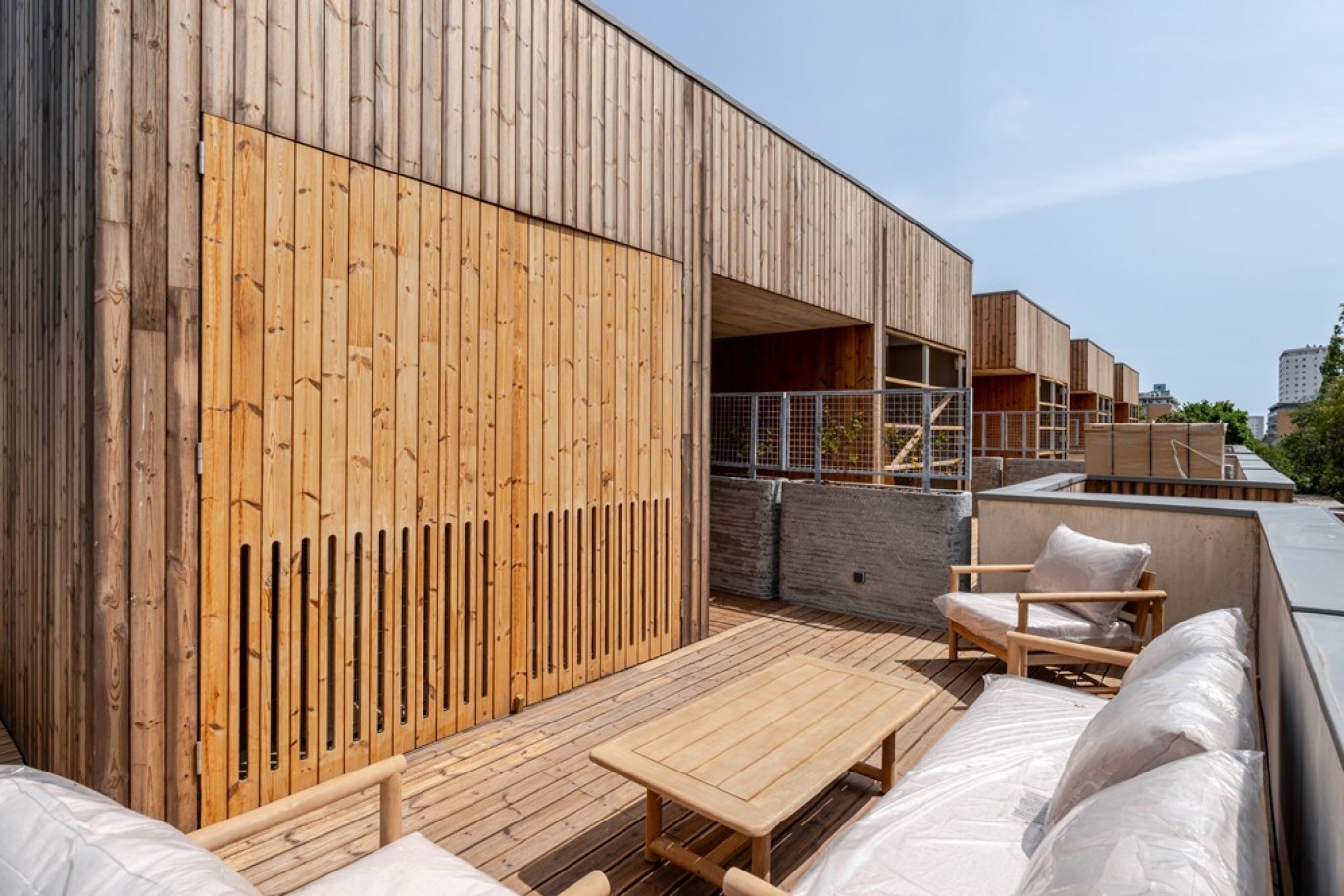 Moradia V3+1 com jardim e varandas em condomínio de luxo no Foco, Porto_329180