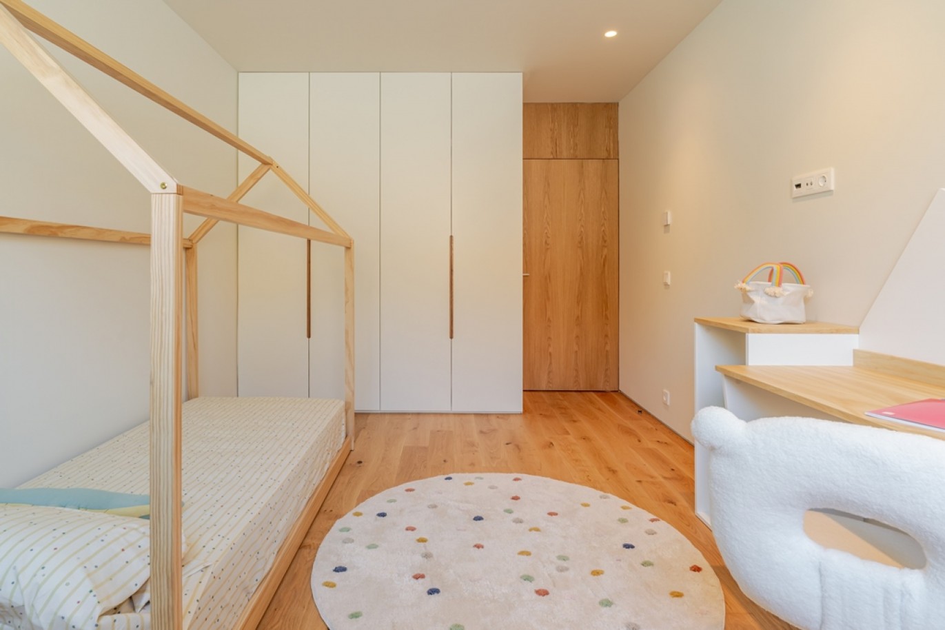 Moradia V2 com jardim em condomínio de luxo no Foco, Porto, Portugal_329189
