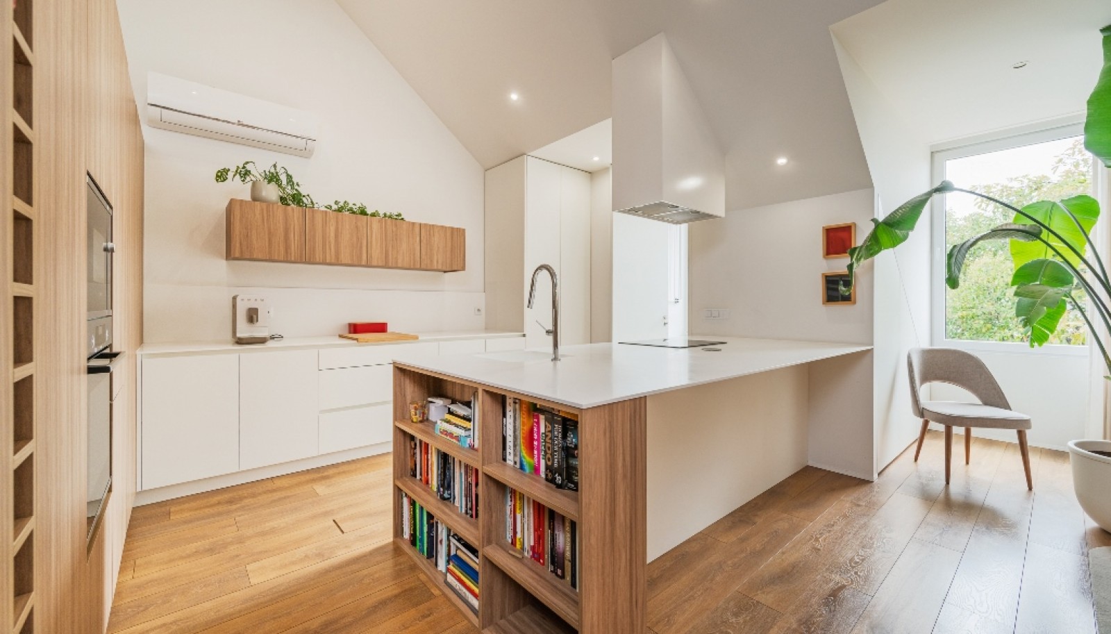 Piso de 3 habitaciones en un palacio, en venta en Oporto, Portugal_329624