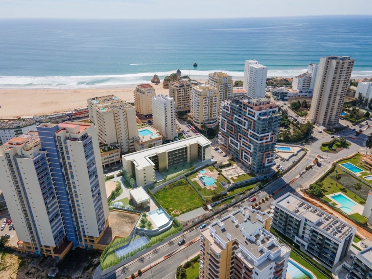 Apartamento em condomínio privado à venda Portimão, Algarve, Portugal_329911