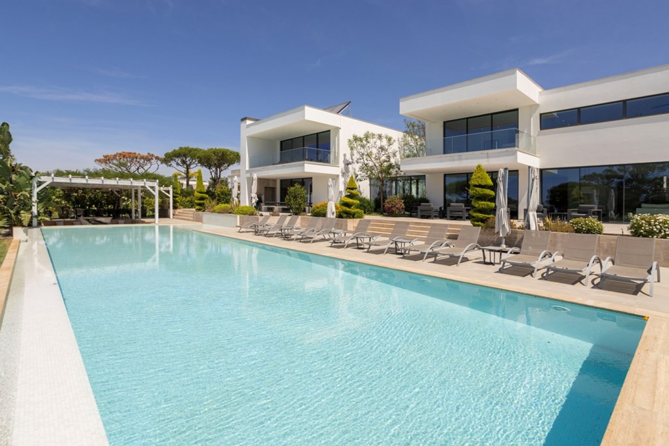Villa de luxe de 8 chambres dans le Triangle d