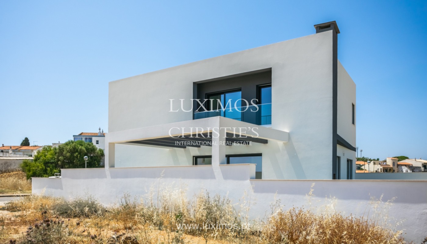 3 Bedroom Villa/Townhouse's Image 23