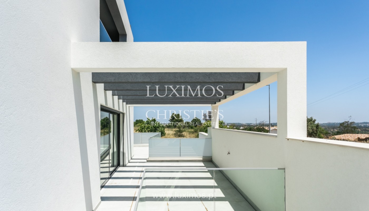 3 Bedroom Villa/Townhouse's Image 20