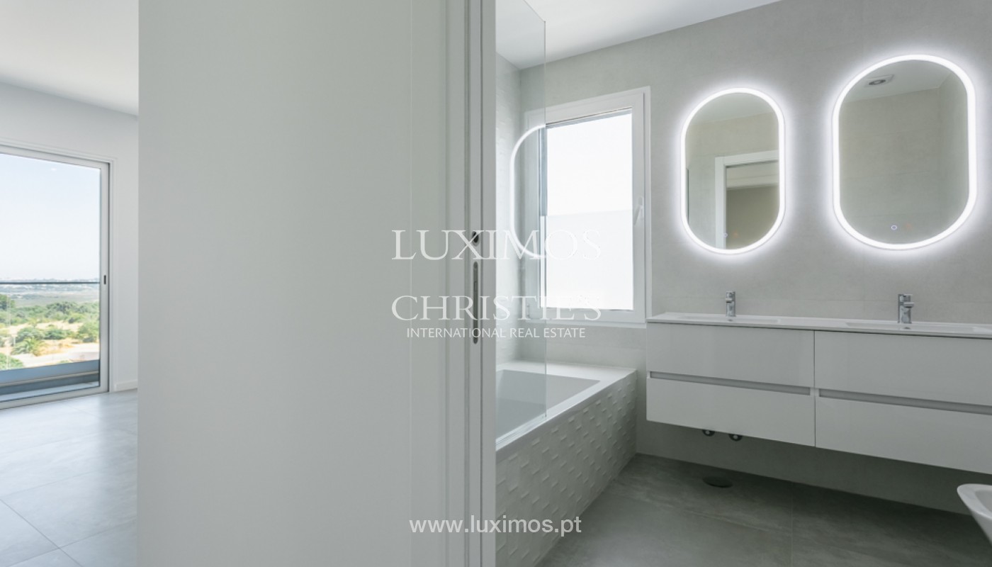 3 Bedroom Villa/Townhouse's Image 5