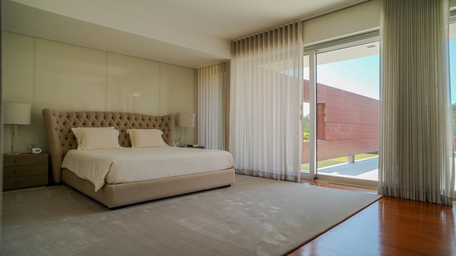 Villa with garden, pool and soccer pitch for sale in Ovar, Portugal_331268