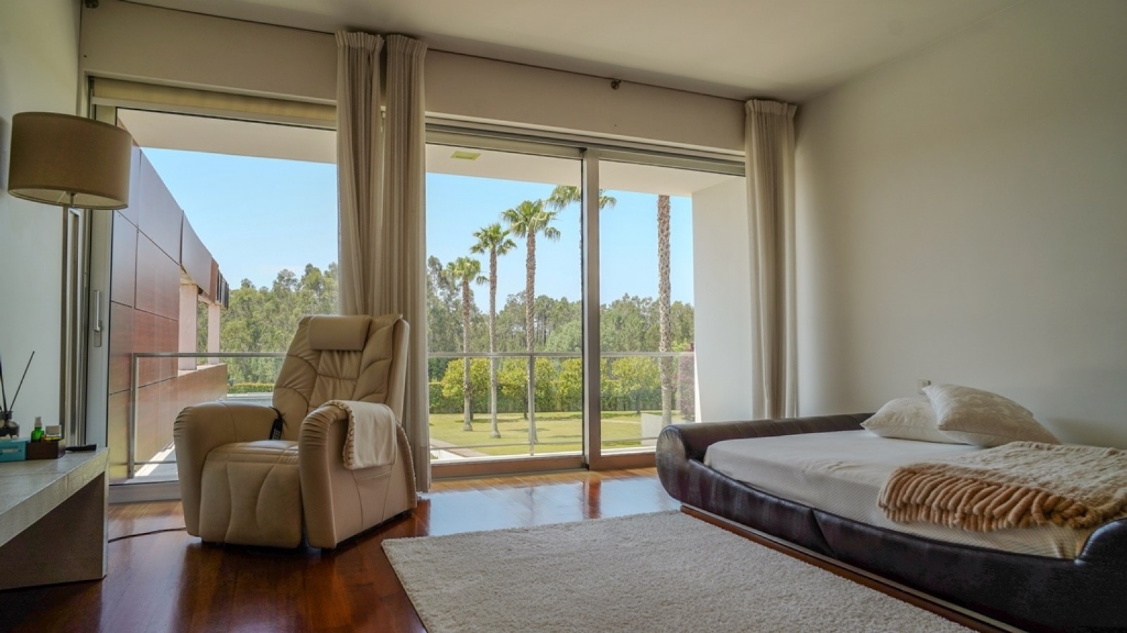 Villa with garden, pool and soccer pitch for sale in Ovar, Portugal_331271