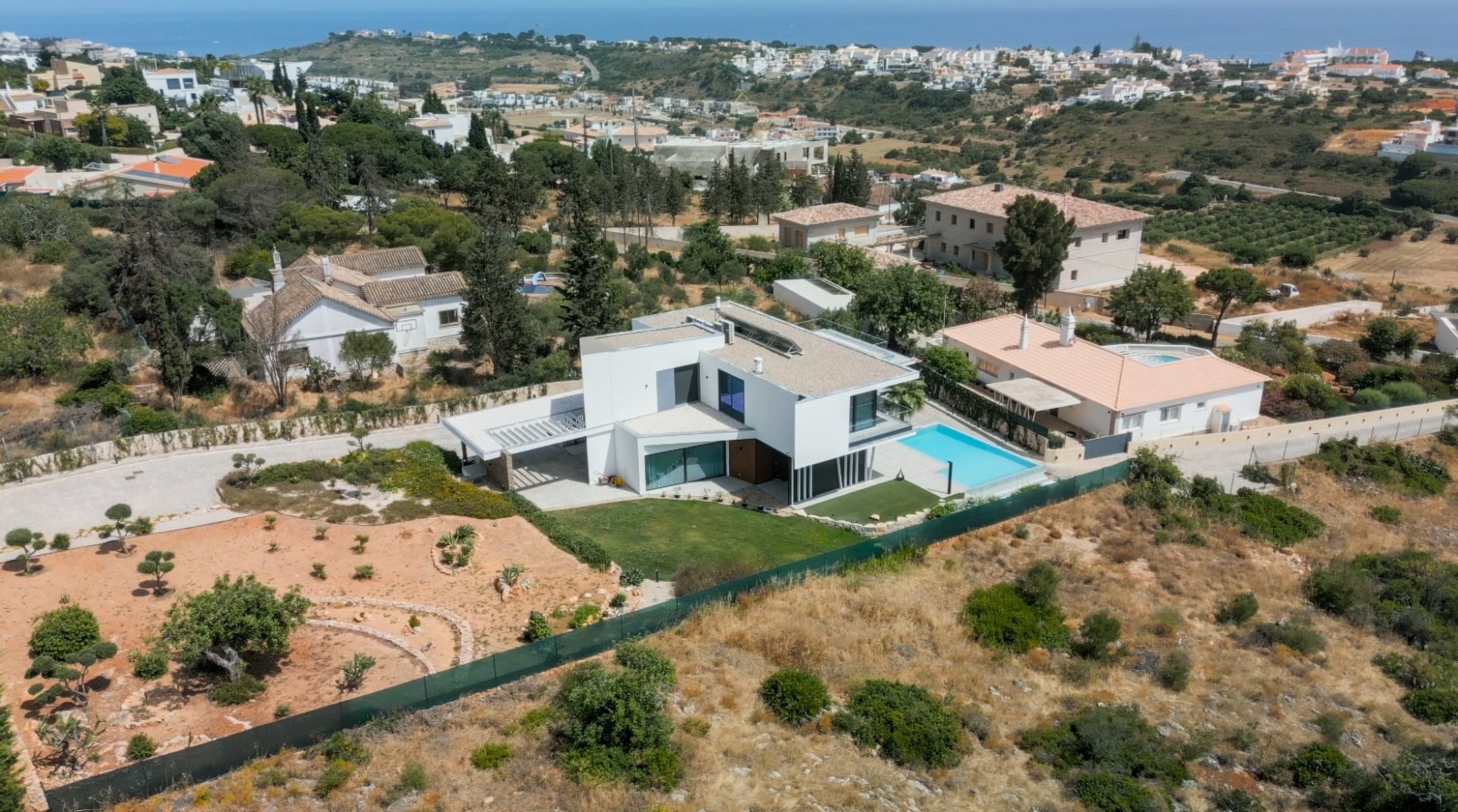 Luxury 5-bedroom villa for sale in Albufeira, Algarve, Portugal_331454