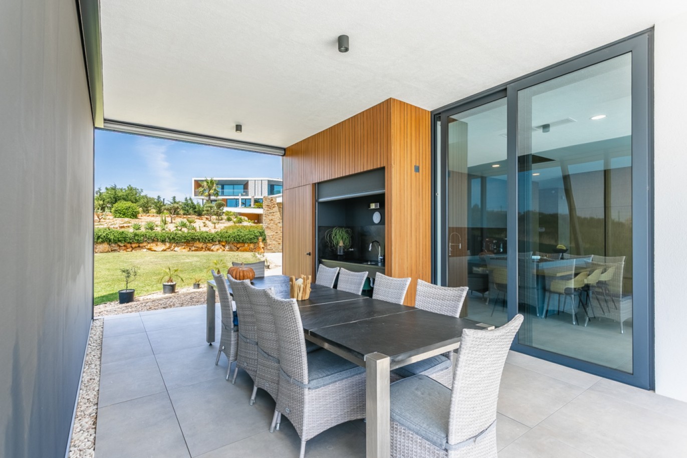 Luxury 5-bedroom villa for sale in Albufeira, Algarve, Portugal_331468
