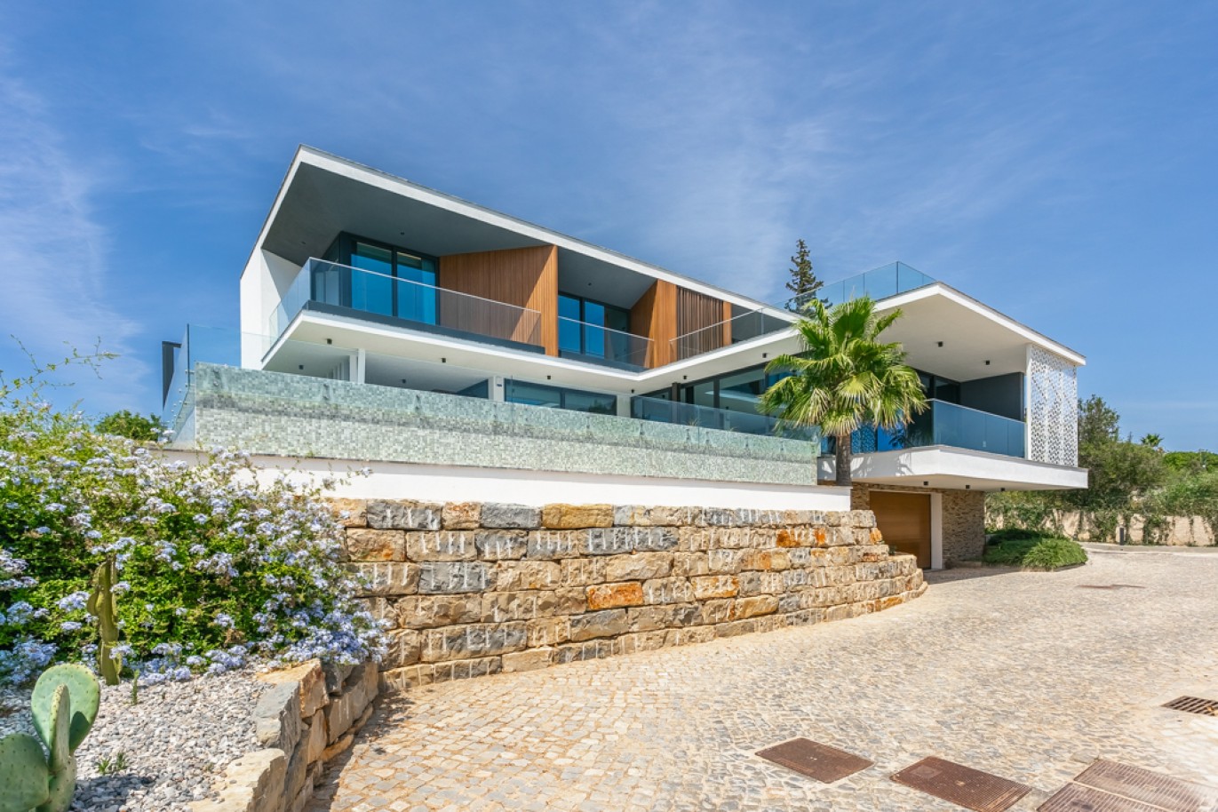 Luxury 5-bedroom villa for sale in Albufeira, Algarve, Portugal_331474