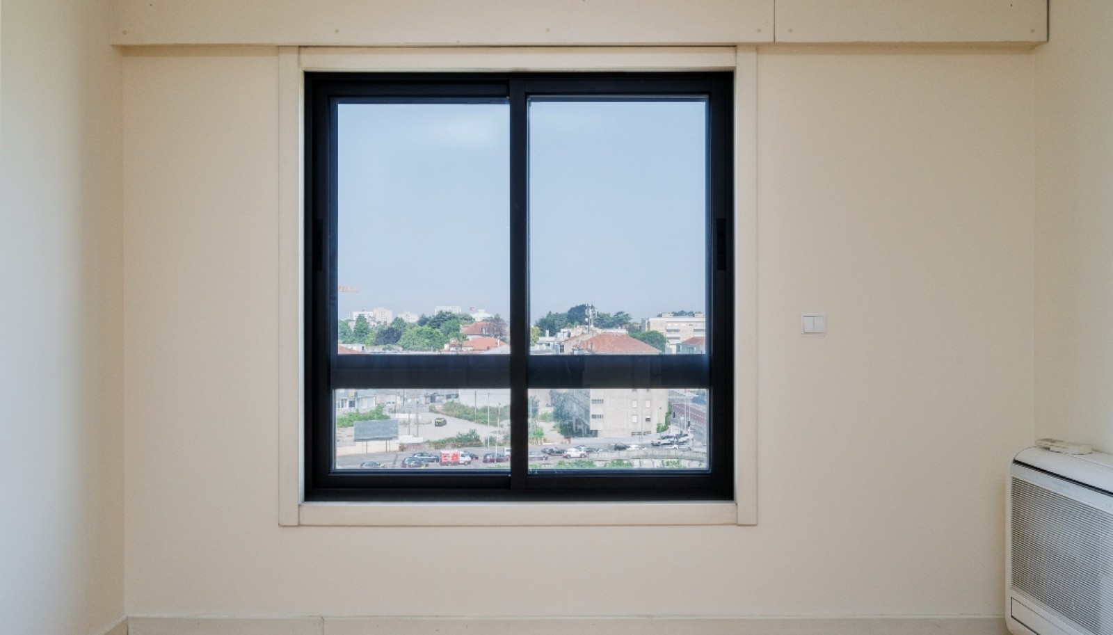 Zwei schlafzimmer wohnung mit garage zur miete in Porto, Portugal_331928