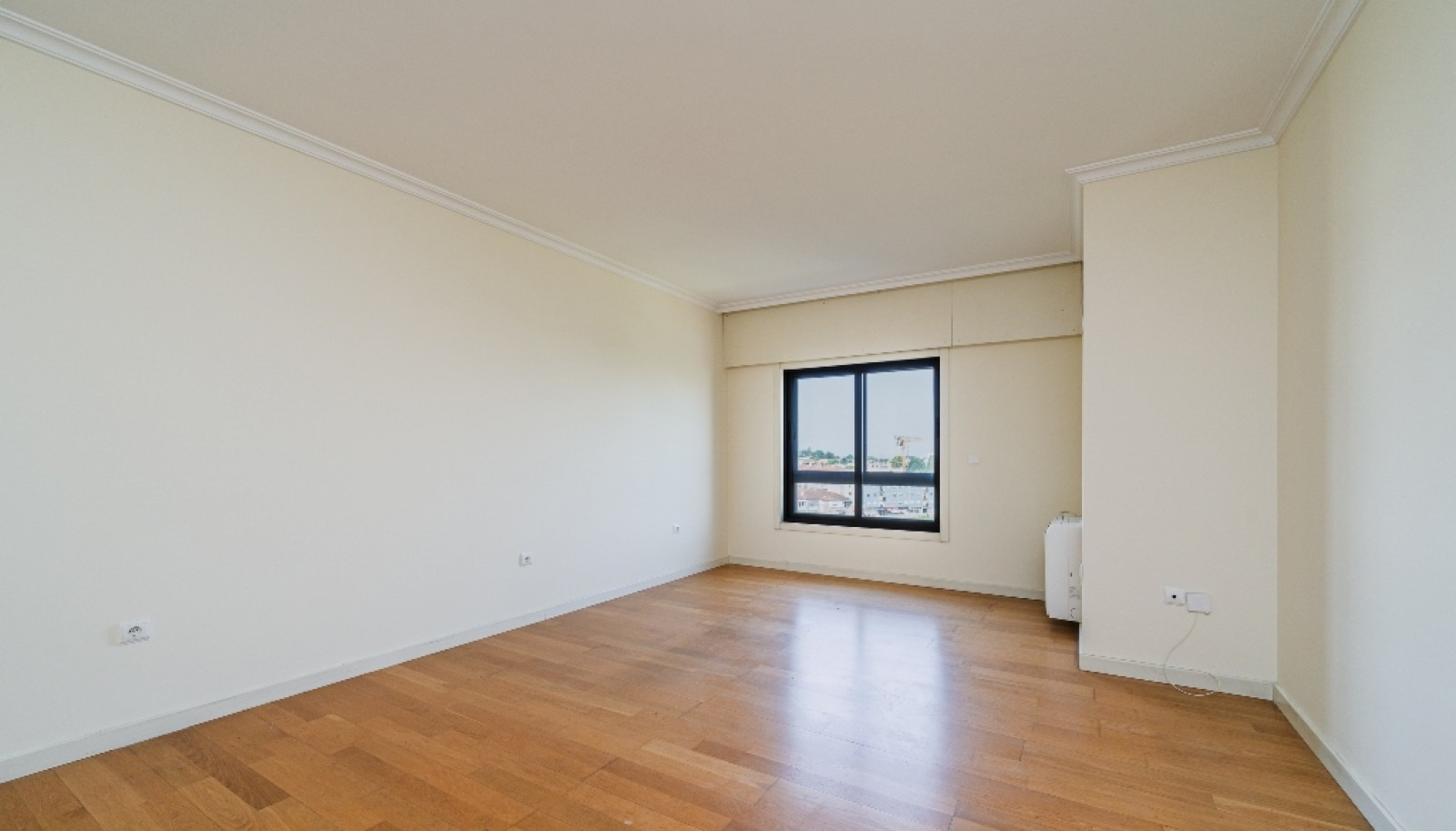 Zwei schlafzimmer wohnung mit garage zur miete in Porto, Portugal_331930