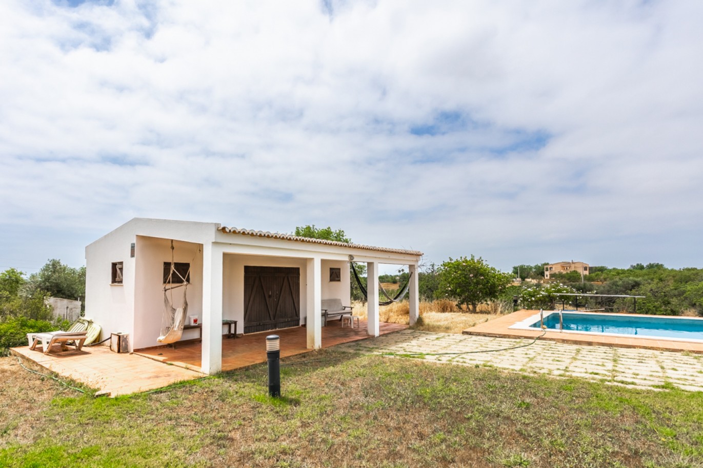 Large property for sale in Albufeira, Algarve, Portugal_332744