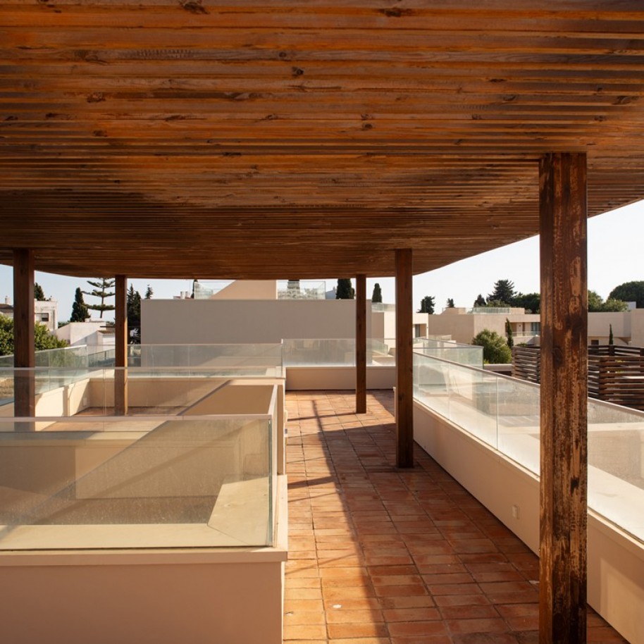 Moradia com terraço para venda em Porches, Algarve, Portugal_333863