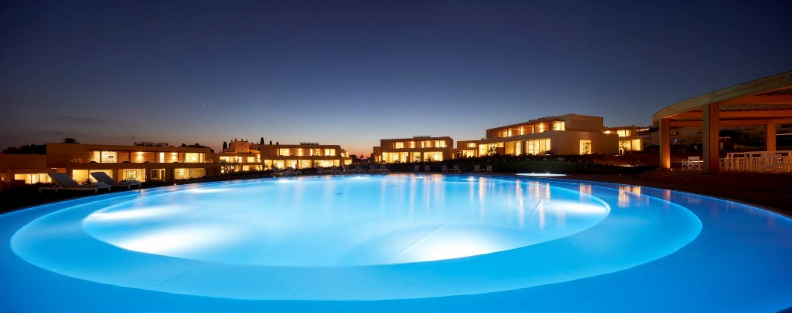 Moradia com terraço para venda em Porches, Algarve, Portugal_333874