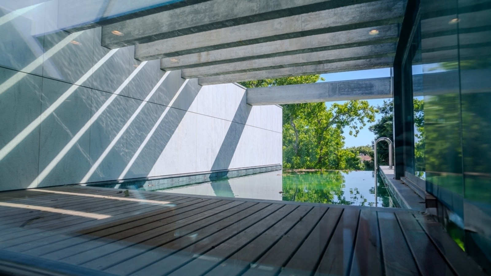 Ático de 4 dormitorios con piscina y terraza en venta Oporto, Portugal_334115