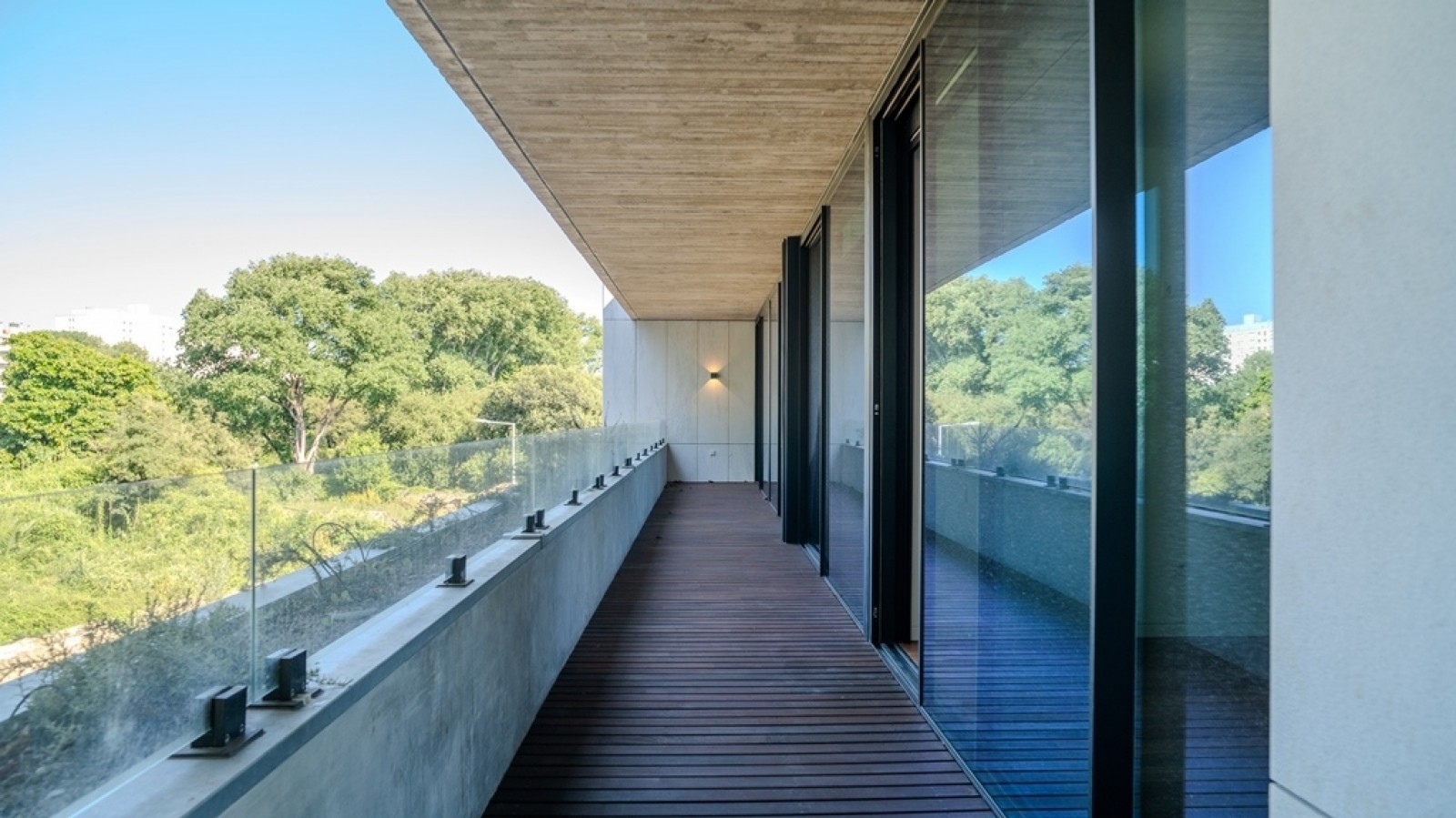 Ático de 4 dormitorios con piscina y terraza en venta Oporto, Portugal_334122