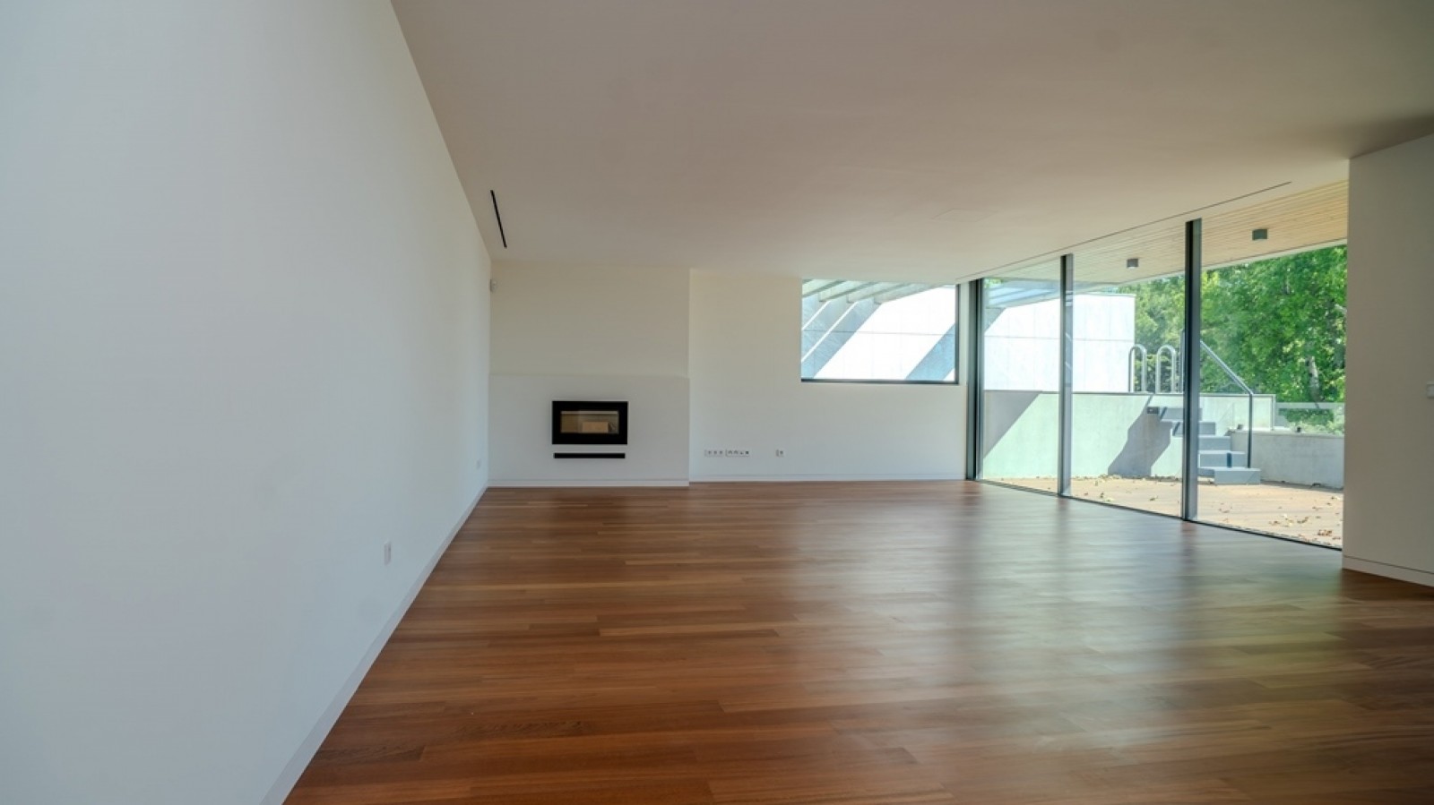 Ático de 4 dormitorios con piscina y terraza en venta Oporto, Portugal_334128