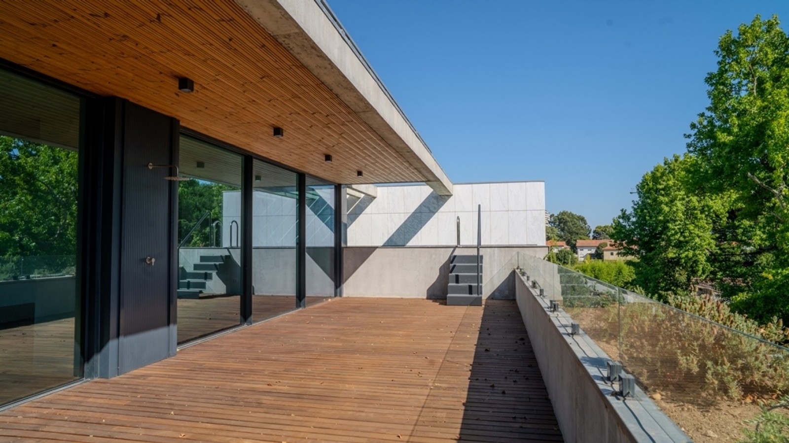 Ático de 4 dormitorios con piscina y terraza en venta Oporto, Portugal_334140