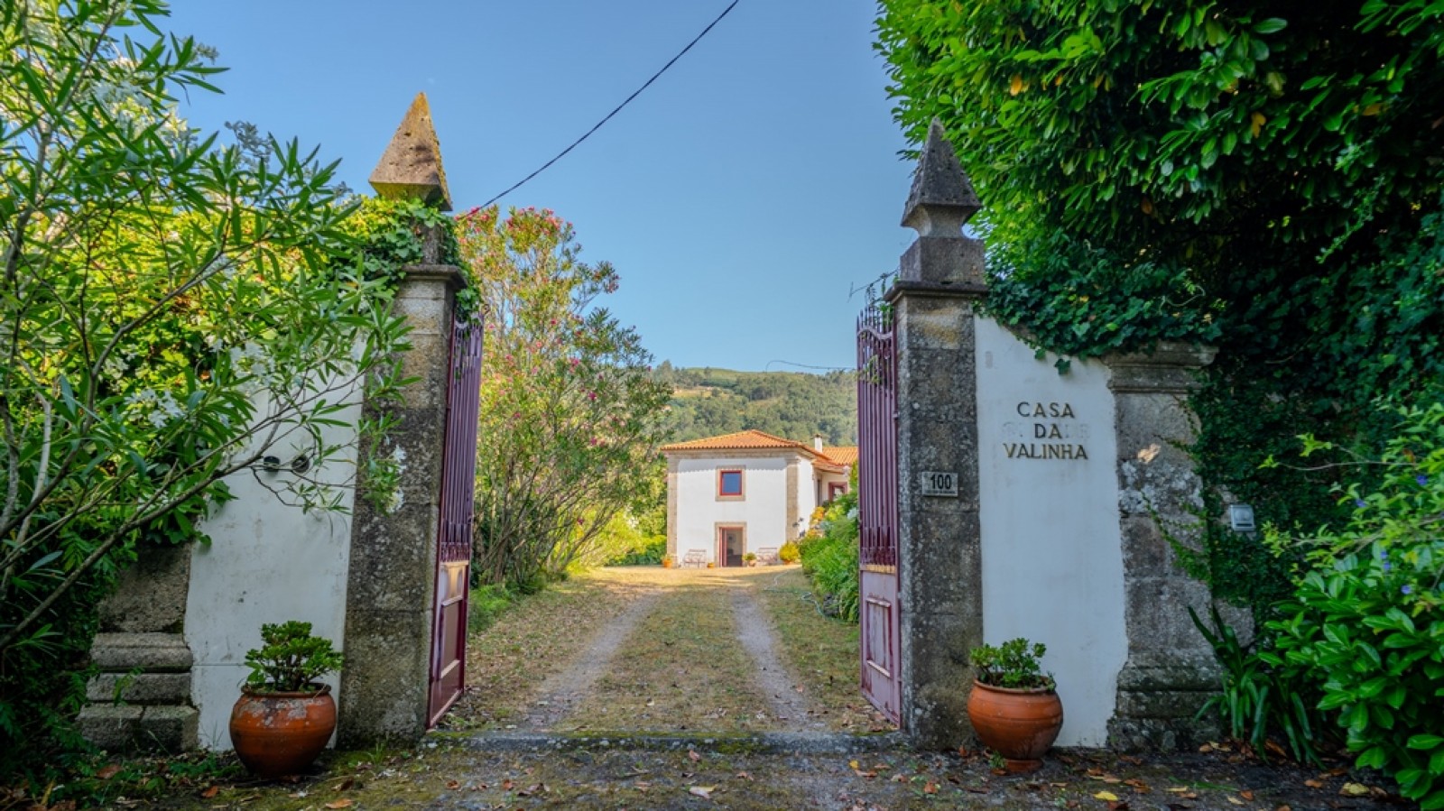 Casa de campo V5 com piscina e jardim à venda em Arcos de Valdevez_334253