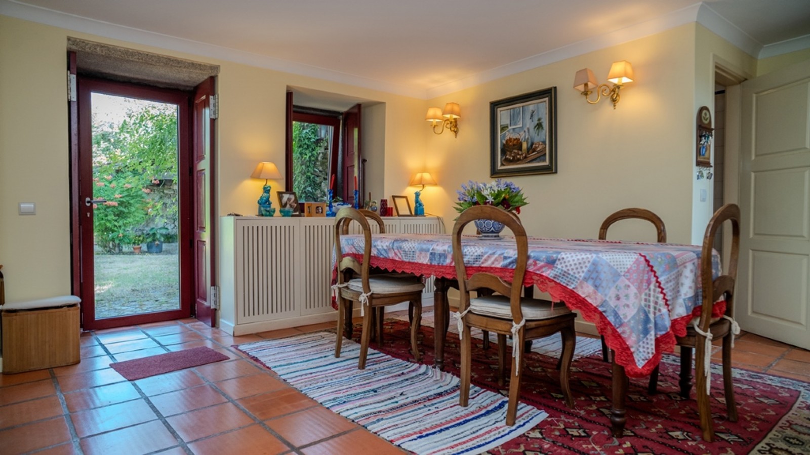 Casa de campo V5 com piscina e jardim à venda em Arcos de Valdevez_334262
