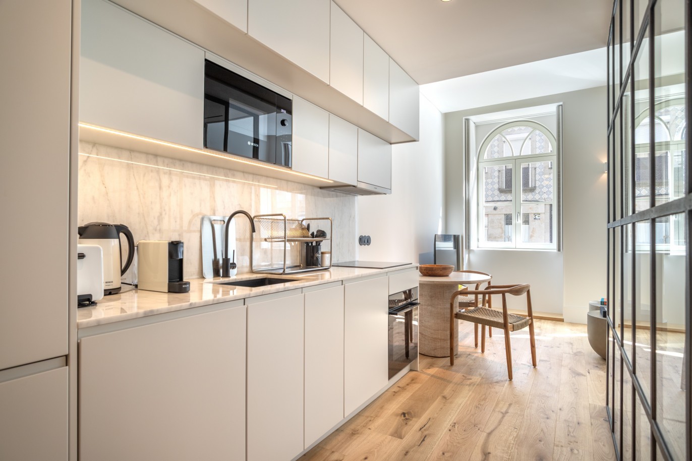 1 Schlafzimmerwohnung neuwertig möbliert zu verkaufen, Porto, Portugal_334436