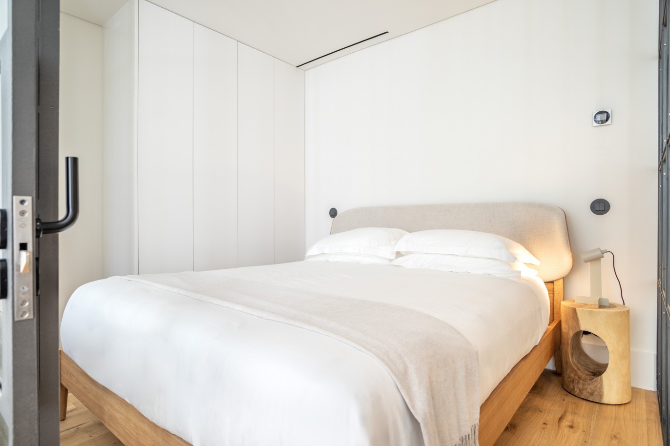 1 Schlafzimmerwohnung neuwertig möbliert zu verkaufen, Porto, Portugal_334438