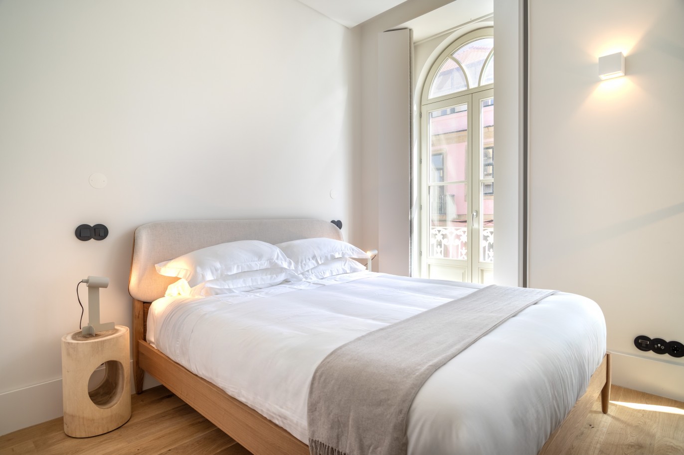 Möblierte 2-Schlafzimmer-Wohnung zu verkaufen, Porto, Portugal_334474