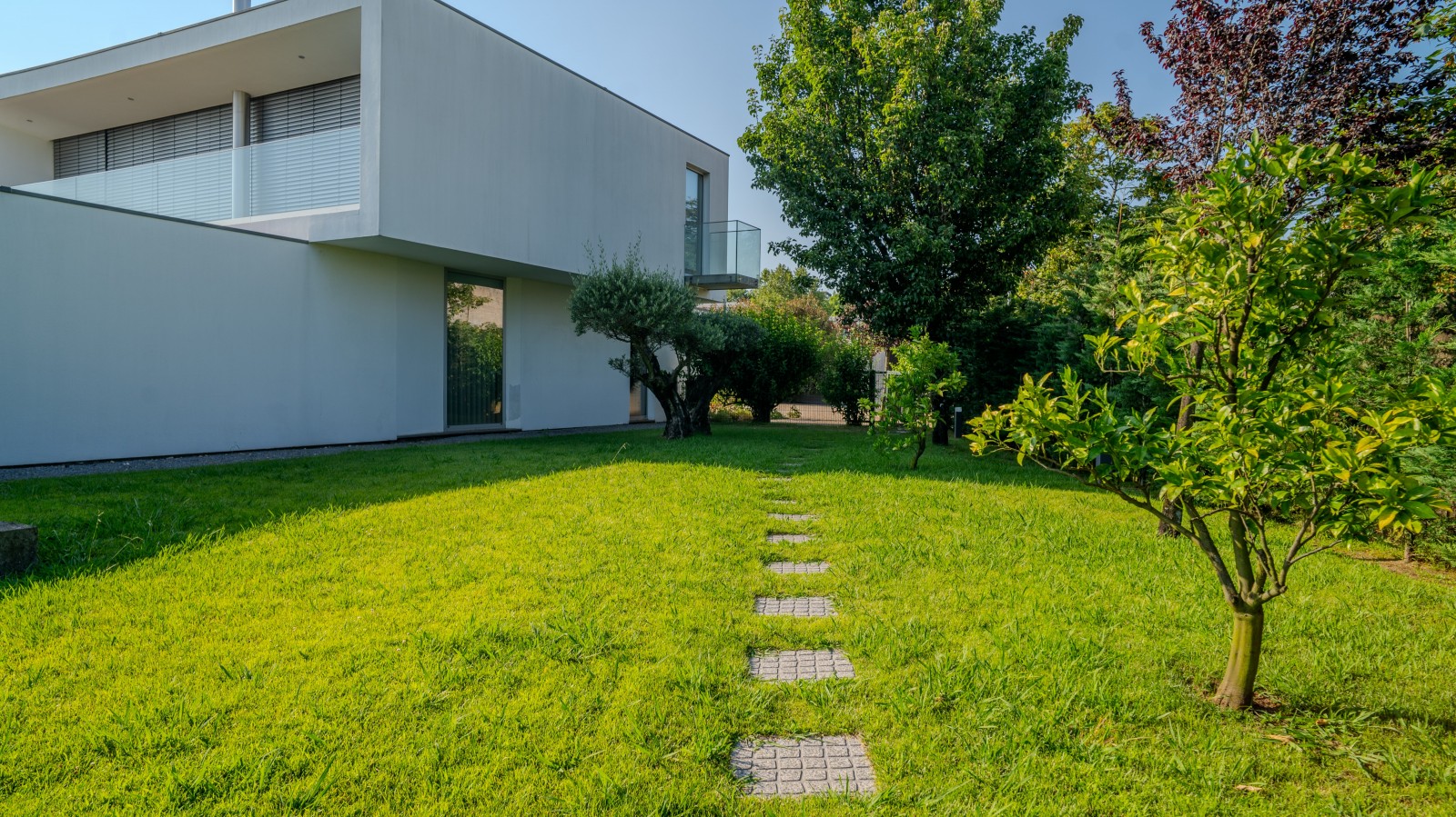 Villa with pool and garden for sale in Leça do Balio, Portugal_334623