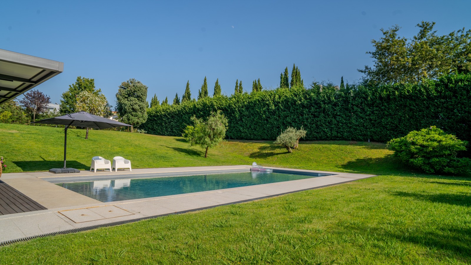 Villa with pool and garden for sale in Leça do Balio, Portugal_334626