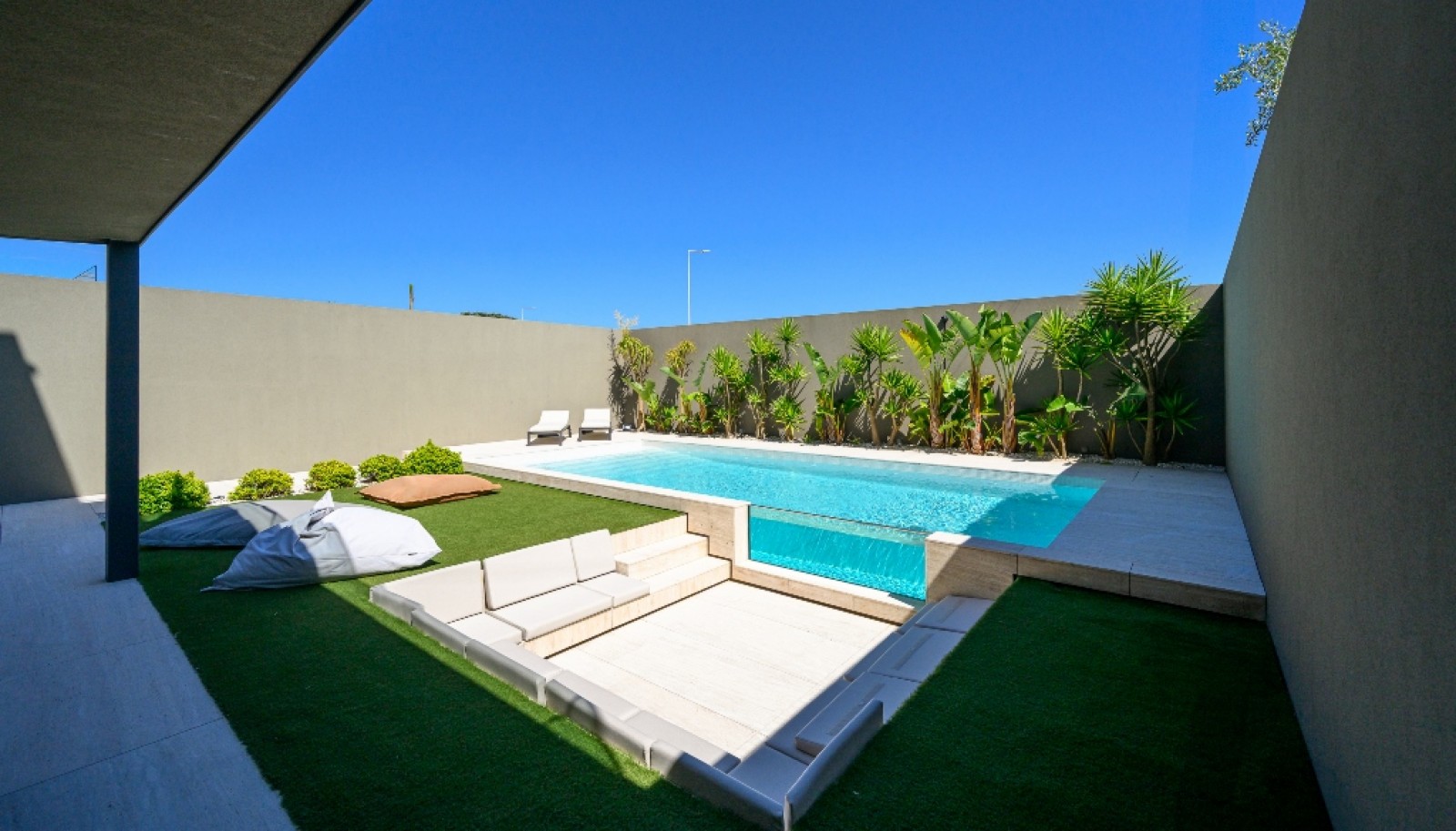 Contemporary 3 bedroom villa with pool for sale Vila do Conde, Portugal_334811
