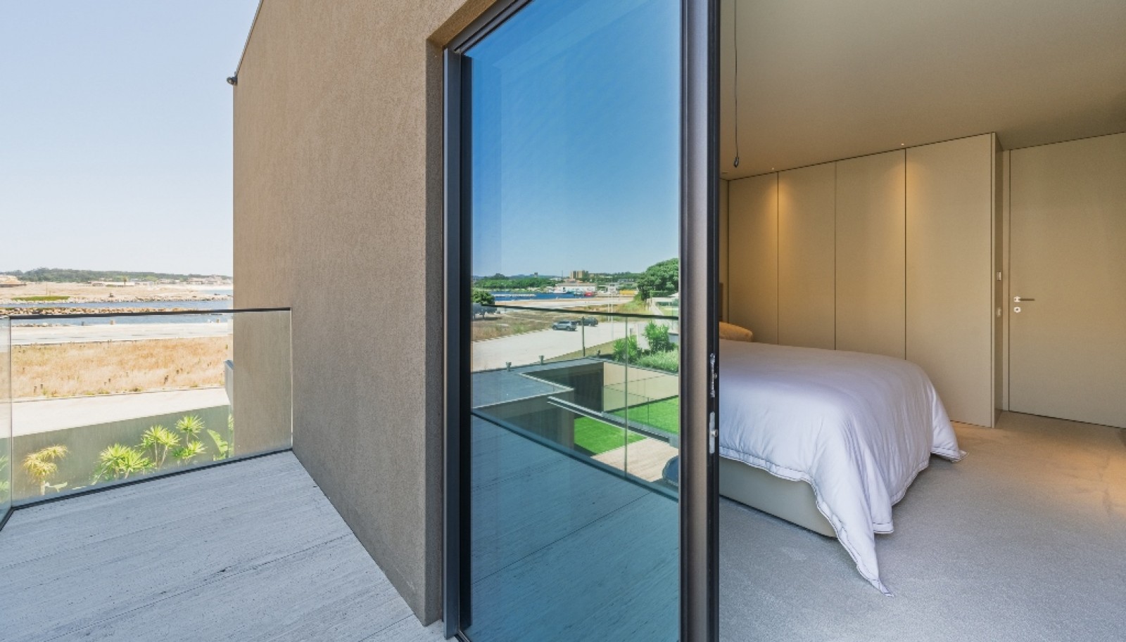 Contemporary 3 bedroom villa with pool for sale Vila do Conde, Portugal_334940