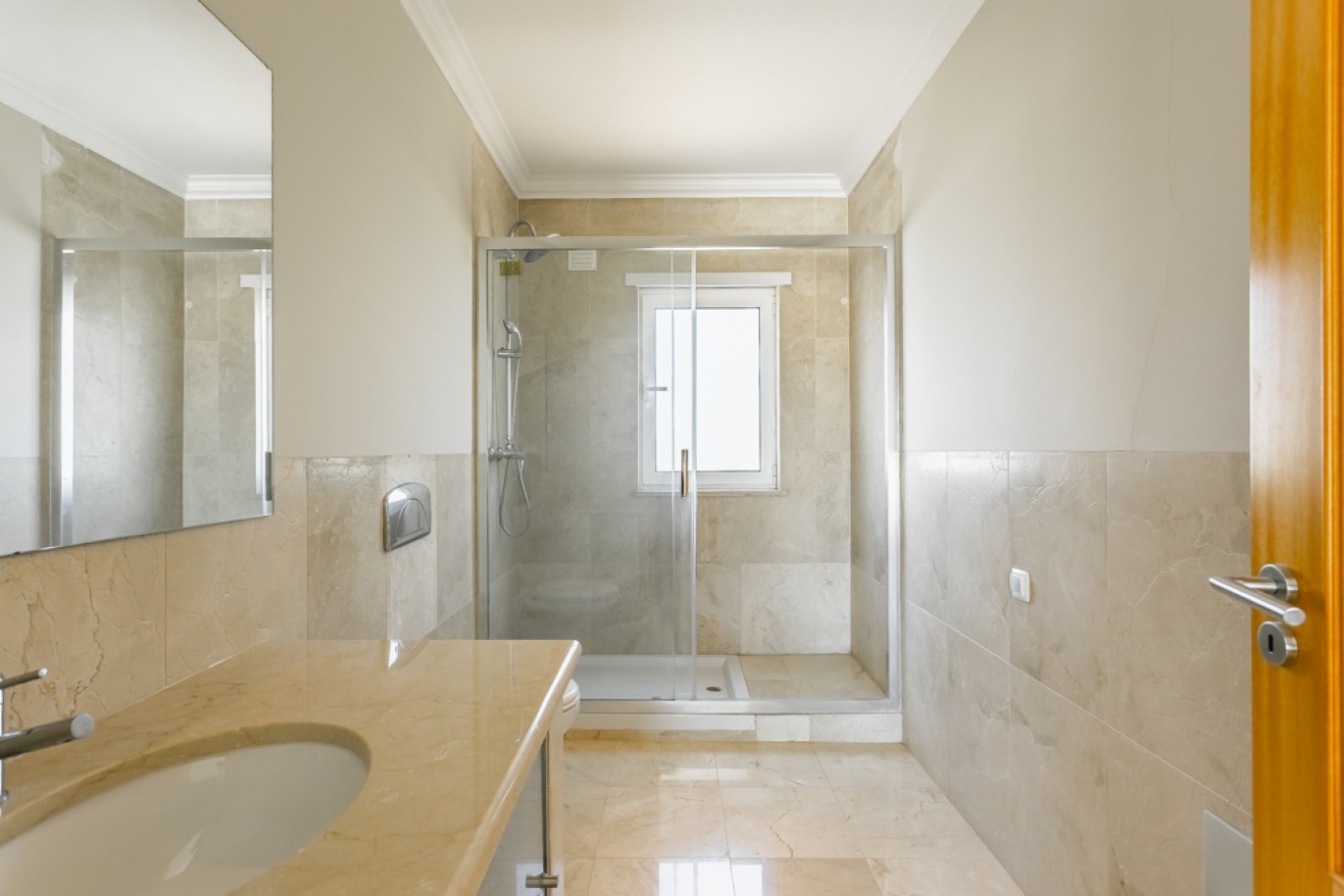 Luxury 5+2 bedroom villa for sale in Vale do Lobo, Algarve, Portugal_334997