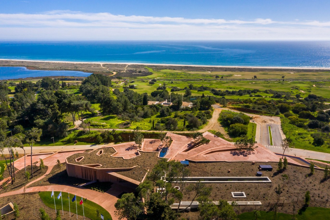 Luxury apartment in golf resort for sale in Lagos, Algarve, Portugal_335745