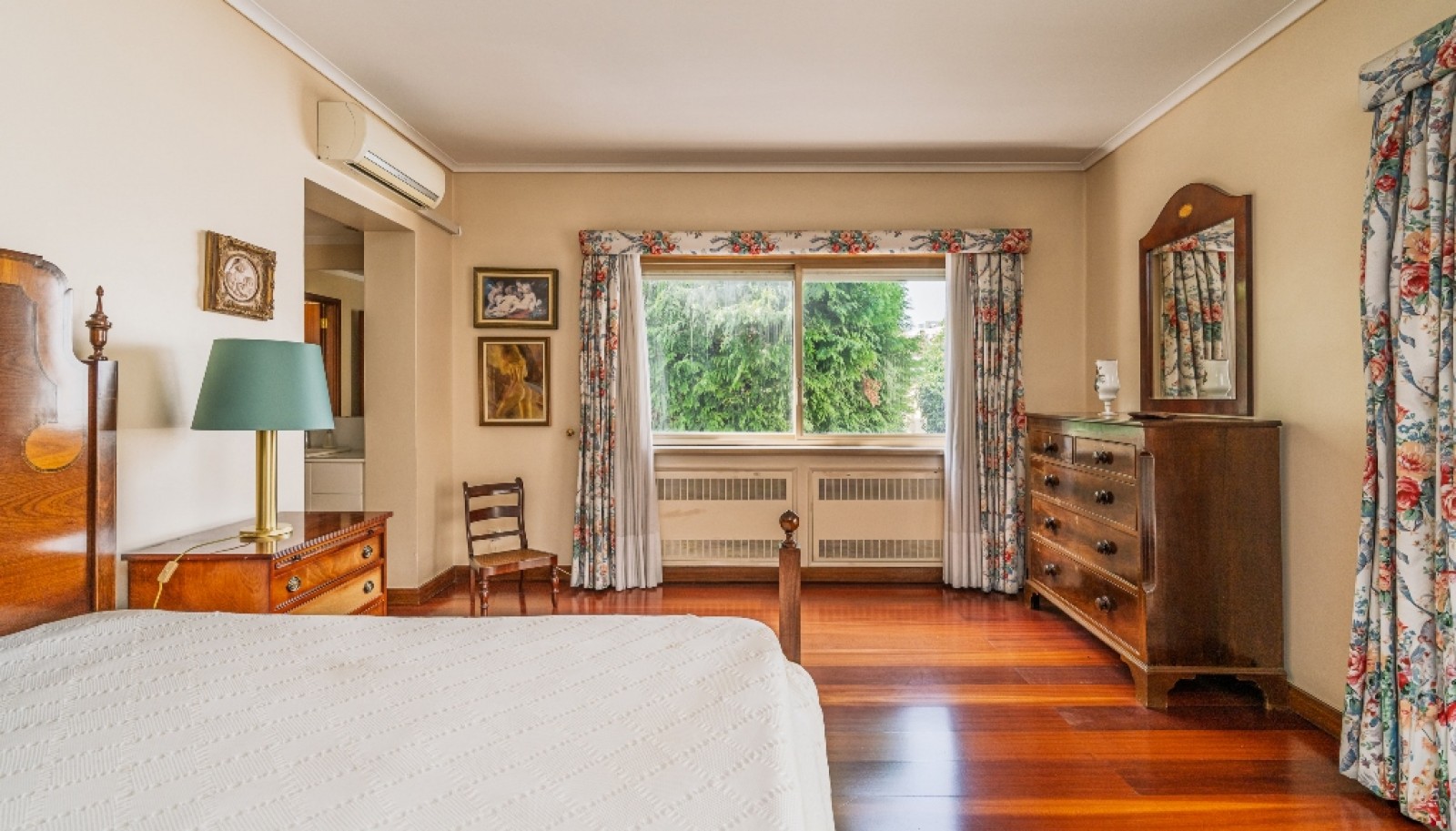 Drei schlafzimmer villa mit garten zu verkaufen in Porto, Portugal_336242
