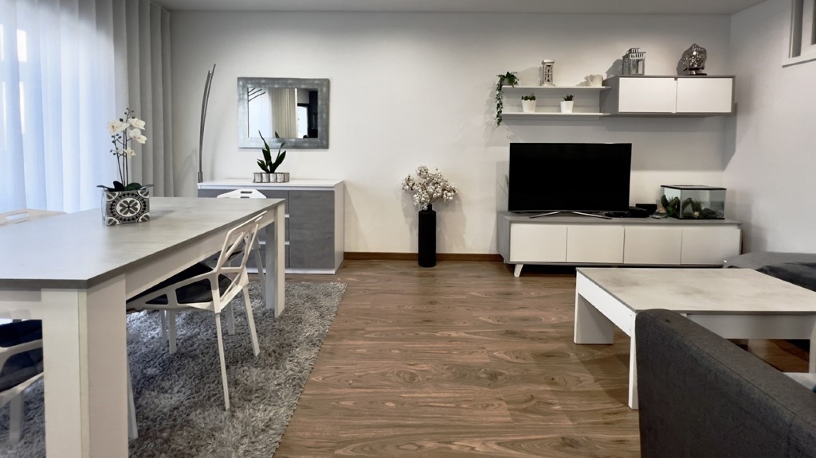 Renovated 2+1 bedroom apartment for sale in Vila Nova de Gaia, Portugal_336723