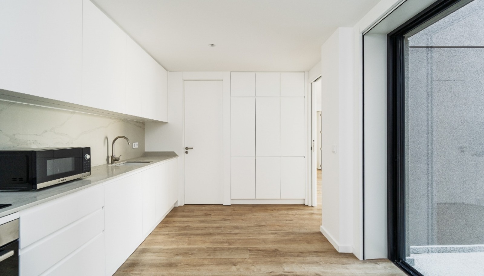 Apartamento T3 novo com jardim para arrendar em Cedofeita no Porto_336773