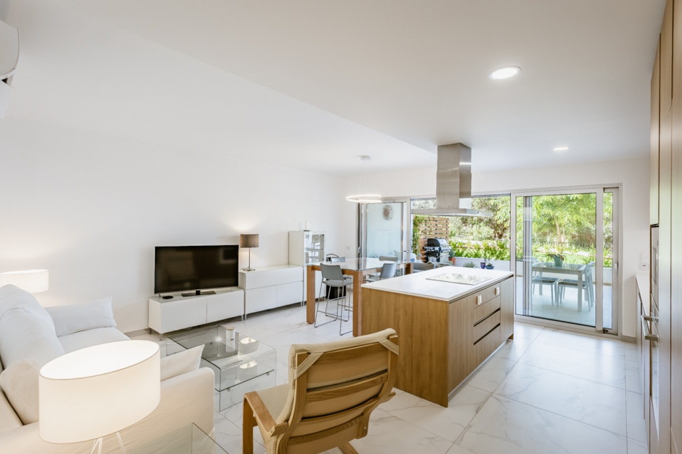 2-bedroom apartment, with pool, for sale, in the Algarve, Portugal_336840