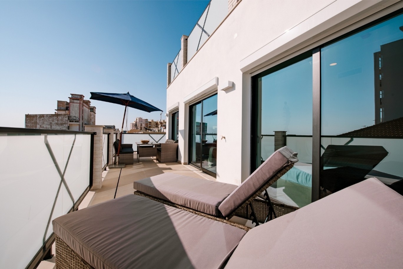 2 bedroom apartments, for sale in Faro, Algarve_337003