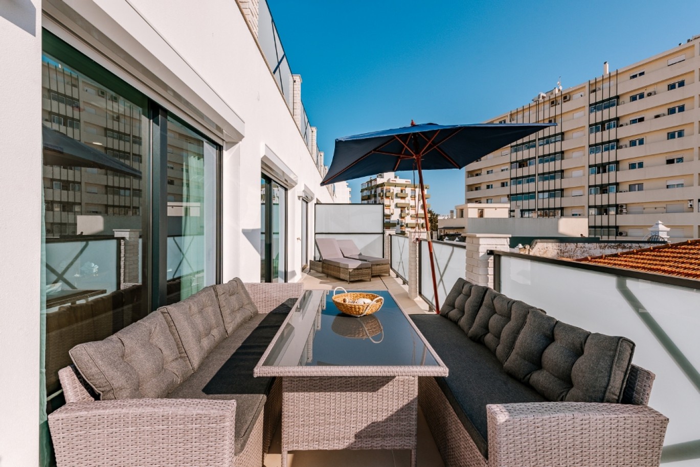 2 bedroom apartments, for sale in Faro, Algarve_337004