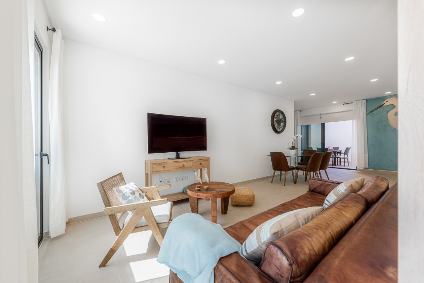 Pisos de 2 dormitorios, en venta en Faro, Algarve, Portugal_337019