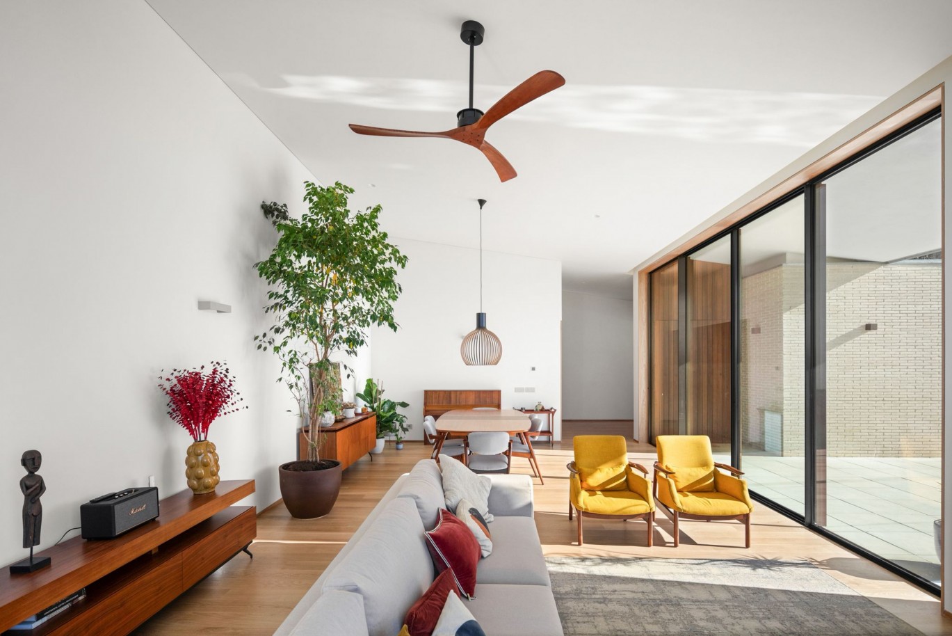 Moradia contemporânea com piscina e jardim à venda em Esposende_337043