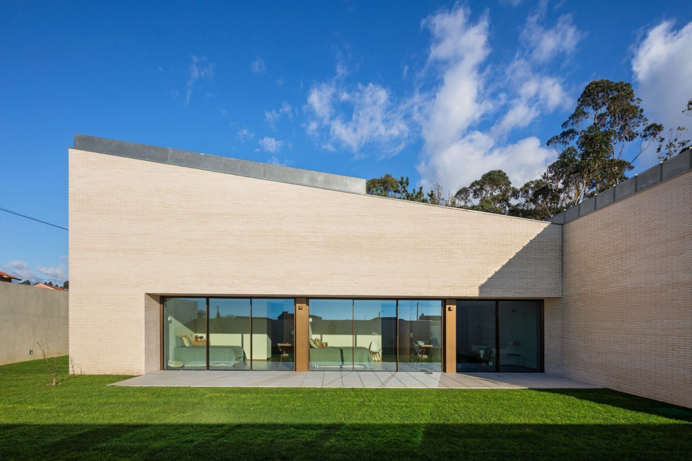Moradia contemporânea com piscina e jardim à venda em Esposende_337068