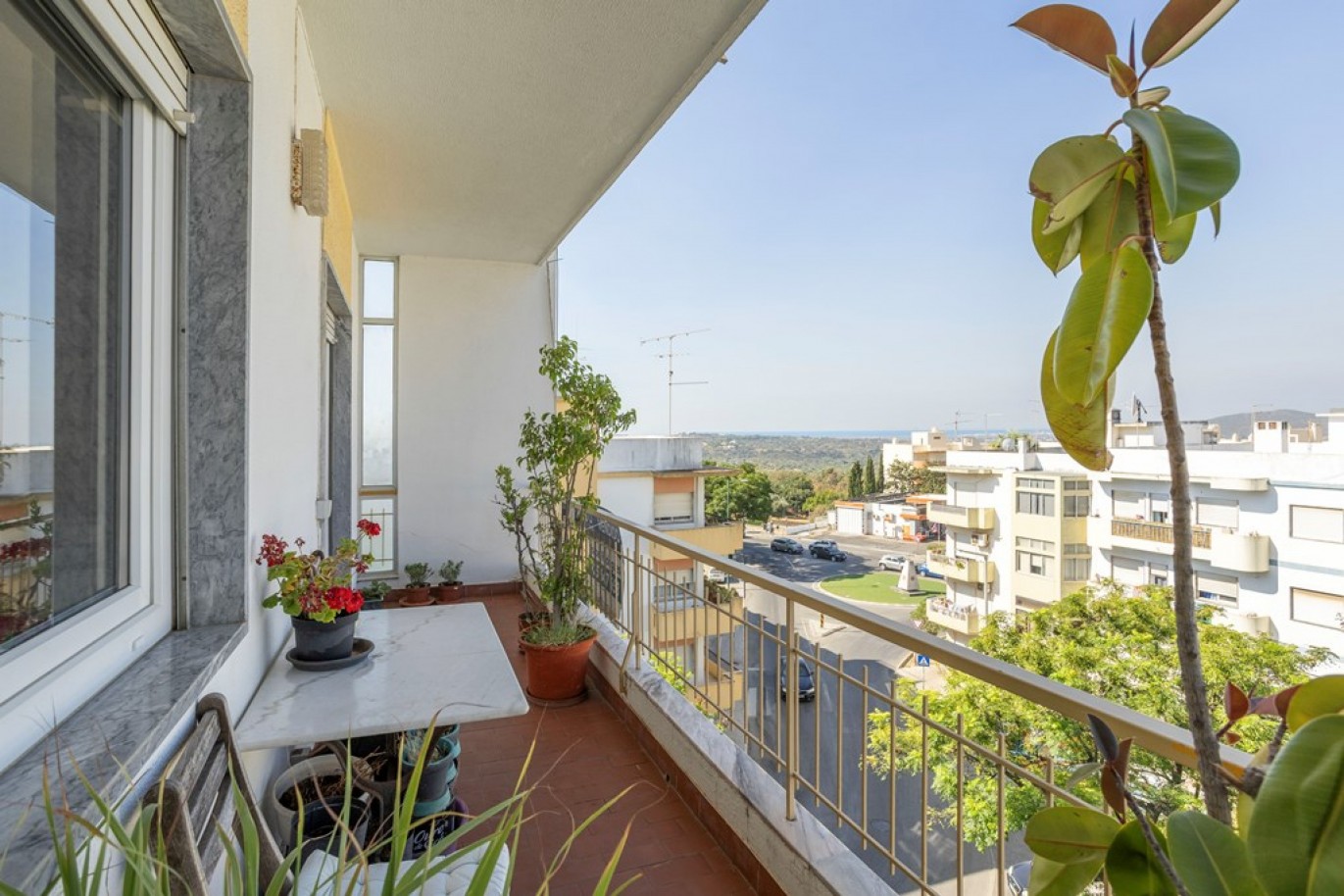 3-bedroom apartment for sale in the center of Loulé, Algarve, Portugal_337216