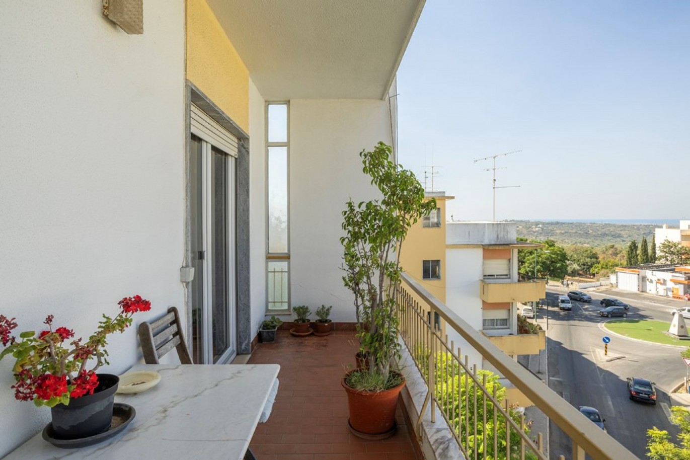 3-bedroom apartment for sale in the center of Loulé, Algarve, Portugal_337218