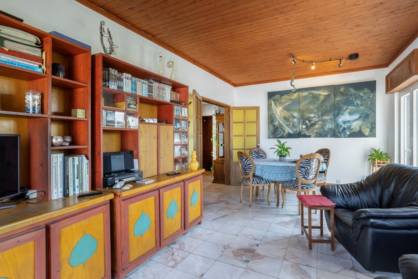 3-bedroom apartment for sale in the center of Loulé, Algarve, Portugal_337229