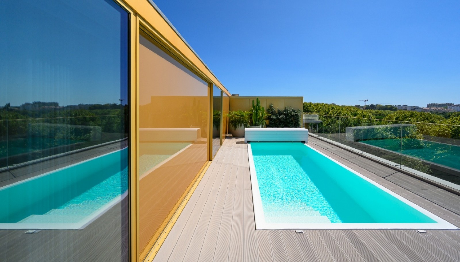 Penthouse with pool for sale near Parque da Cidade, Porto, Portugal_337311