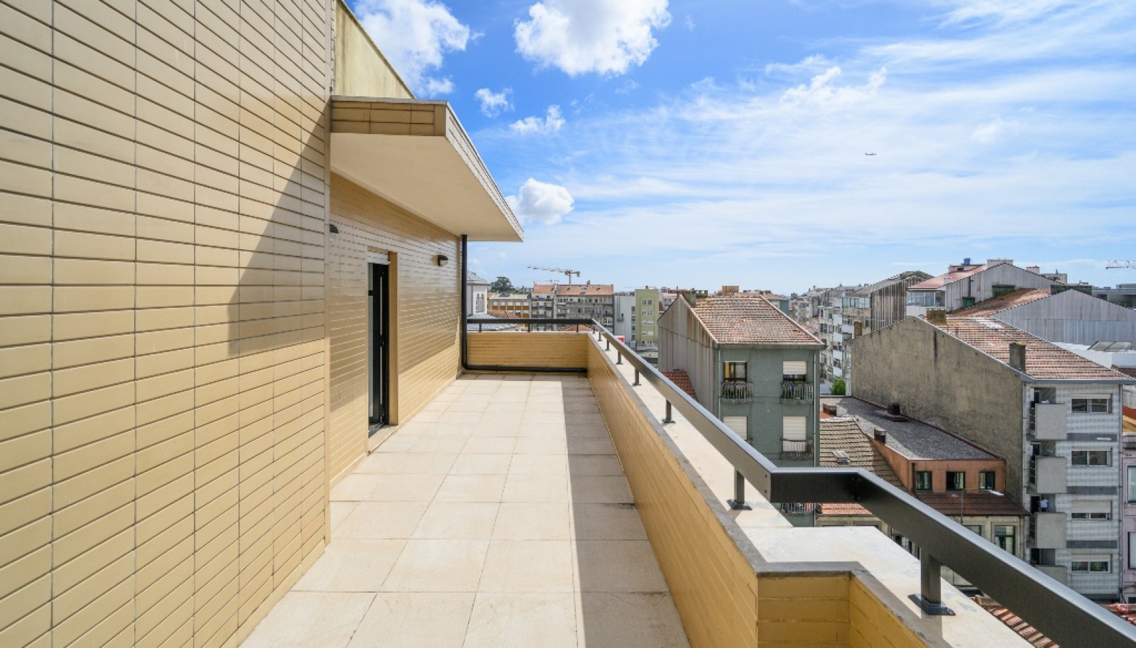Appartement de 2 chambres avec terrasses à vendre à Porto, Portugal_337484
