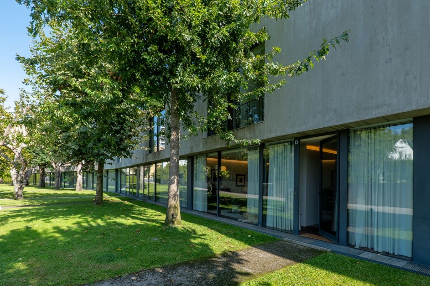 Villa moderne avec jardin à vendre à Pinheiro Manso, Porto, Portugal_338059