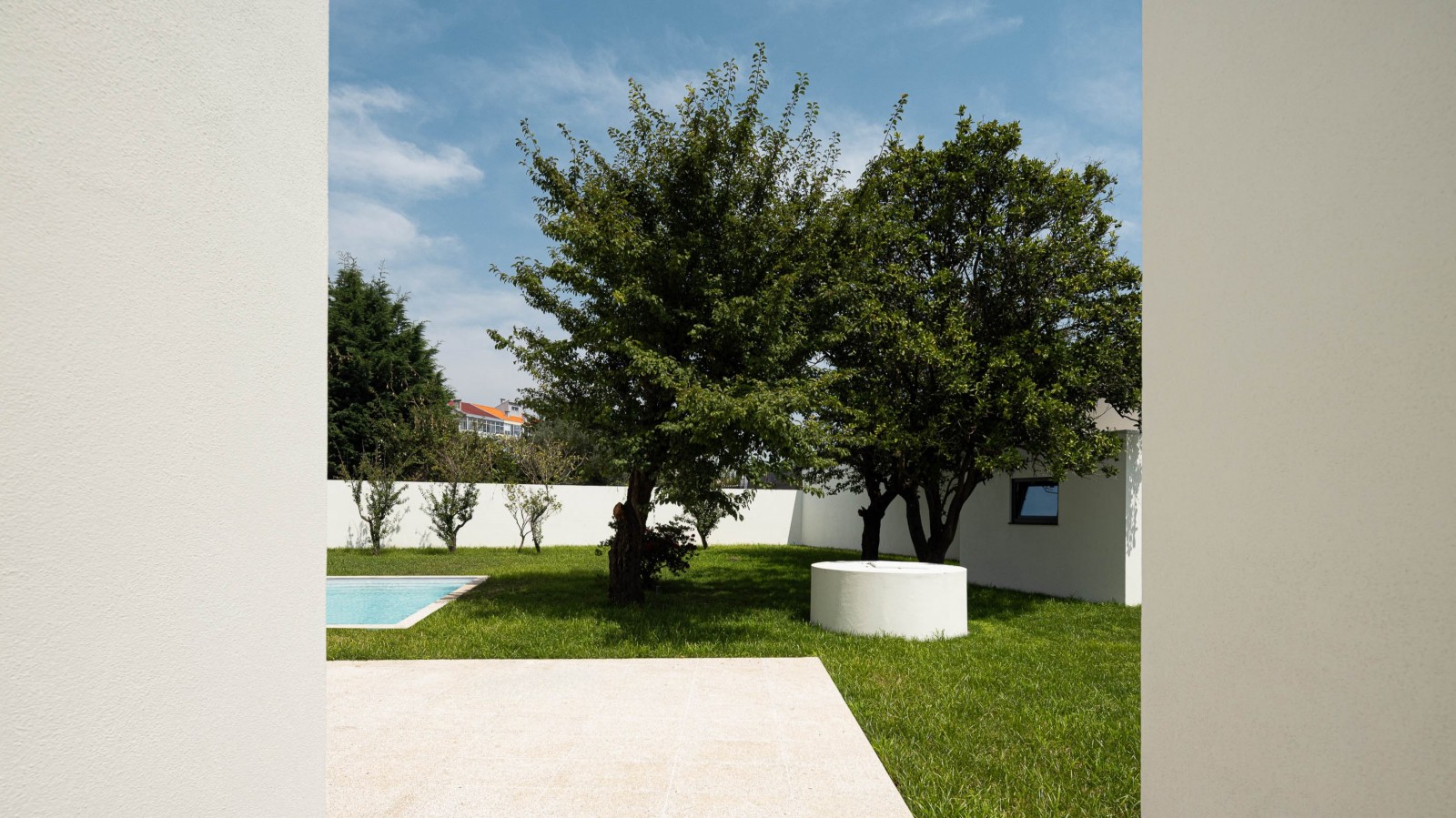 Villa de 4 dormitorios con jardín y piscina en venta Porto, Portugal_338132
